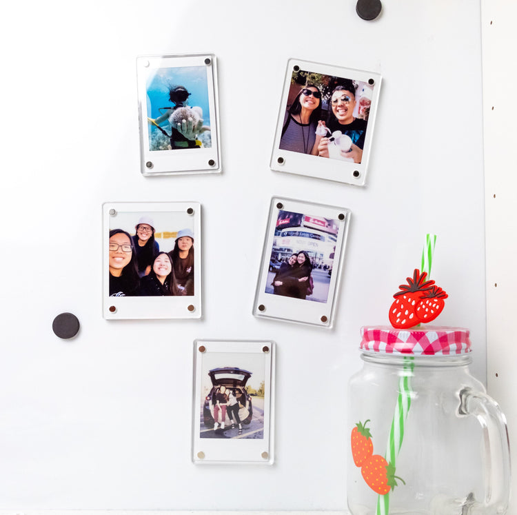 Mini Acrylic Magnet Frame with Polaroid - Prints From My Instax