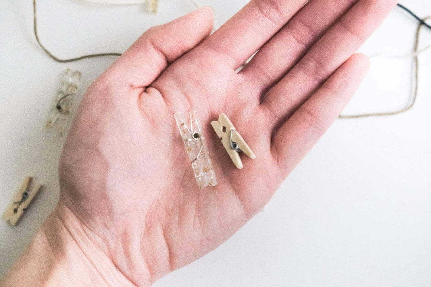 Clear Gold Glitter Clothespins and Hemp String Set - Prints From My Instax