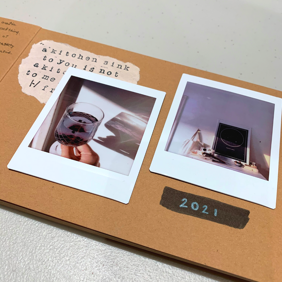  Polaroid Scrapbook